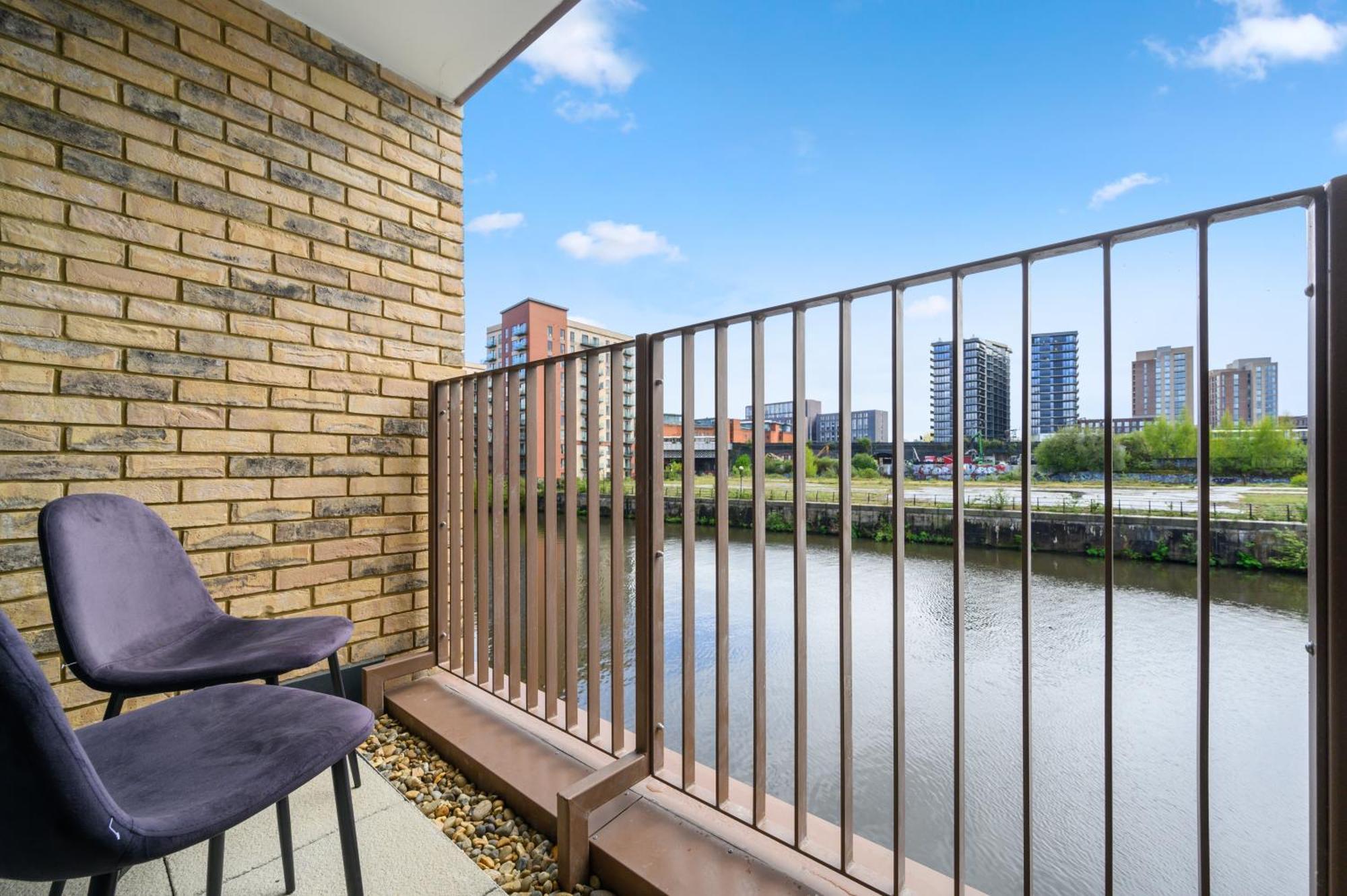 Harboview Haven Waterfront Apartment Manchester Exteriör bild